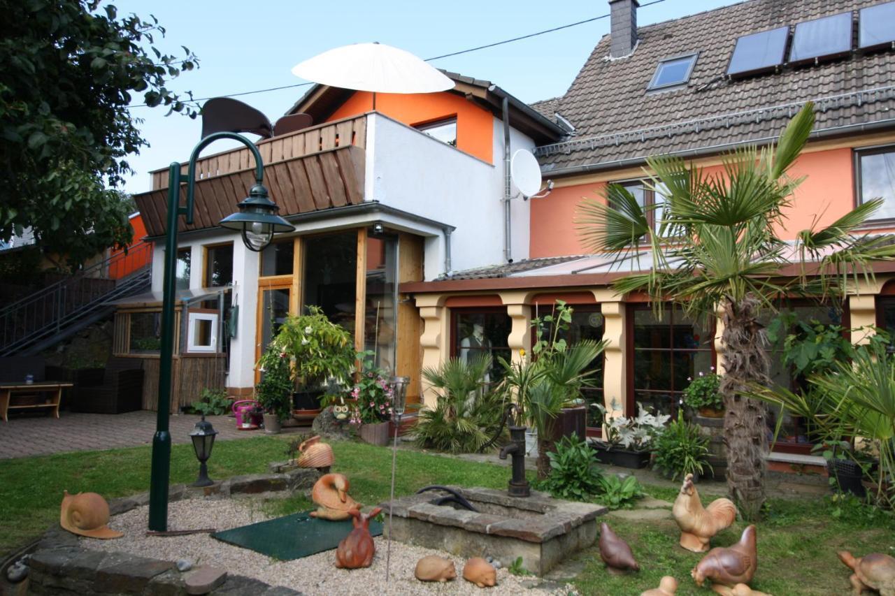 Eifelvulkan Neichen Exterior photo